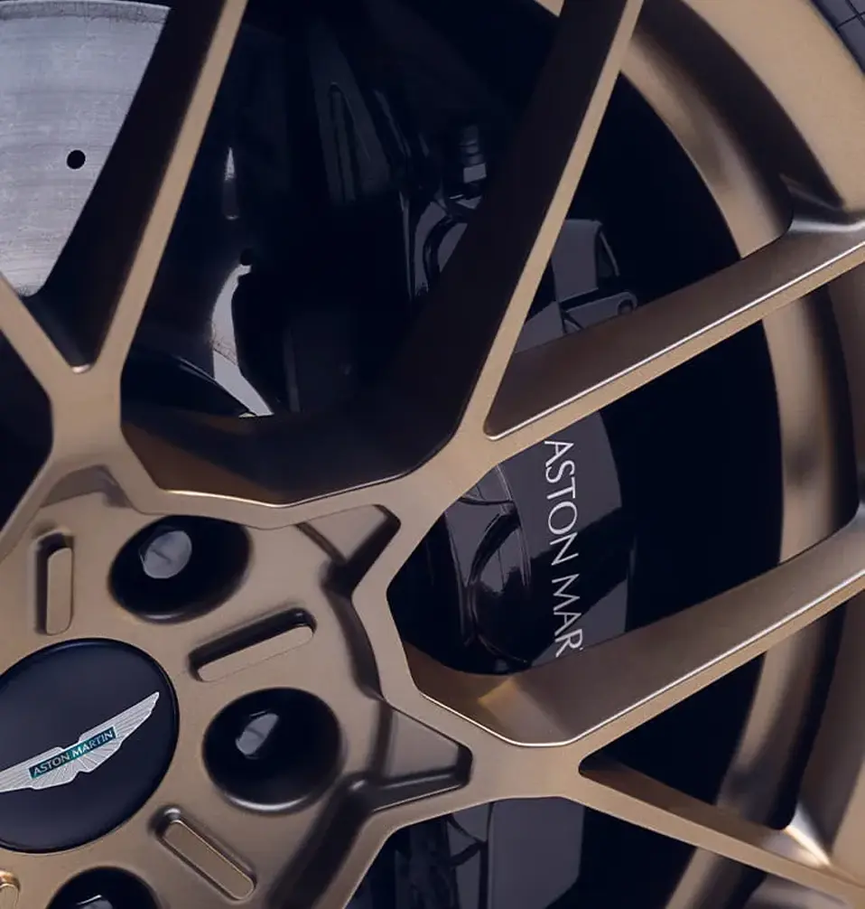 BPM Aston Martin Bordeaux Vanquish - Intérieur